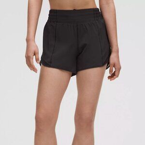 Lululemon Hotty Hot 4 inch never worn